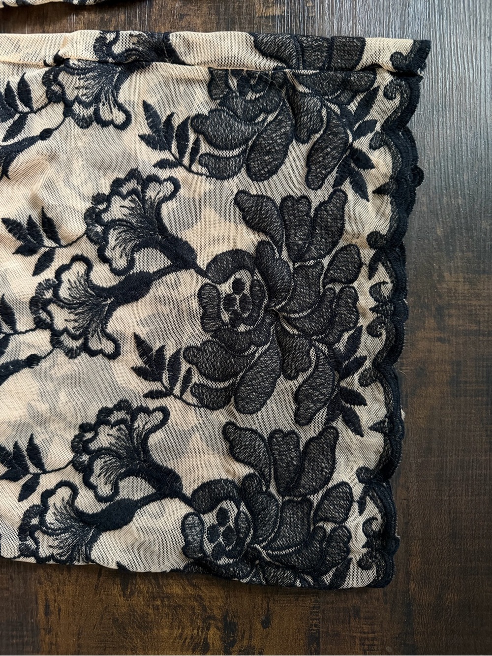 Beige Wide-Leg Embroidered Lace Pants with Black Floral Detail - Picture 3 of 9